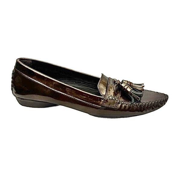 Stuart Weiztman Women’s Patent Tassel Loafer Bronze Metallic Size 6.5 Narrow - Picture 2 of 10
